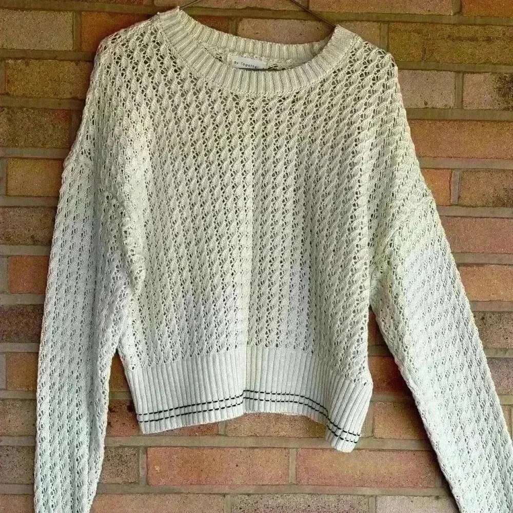 By Together boutique long sleeve crew neck open knit crop pullover sweater